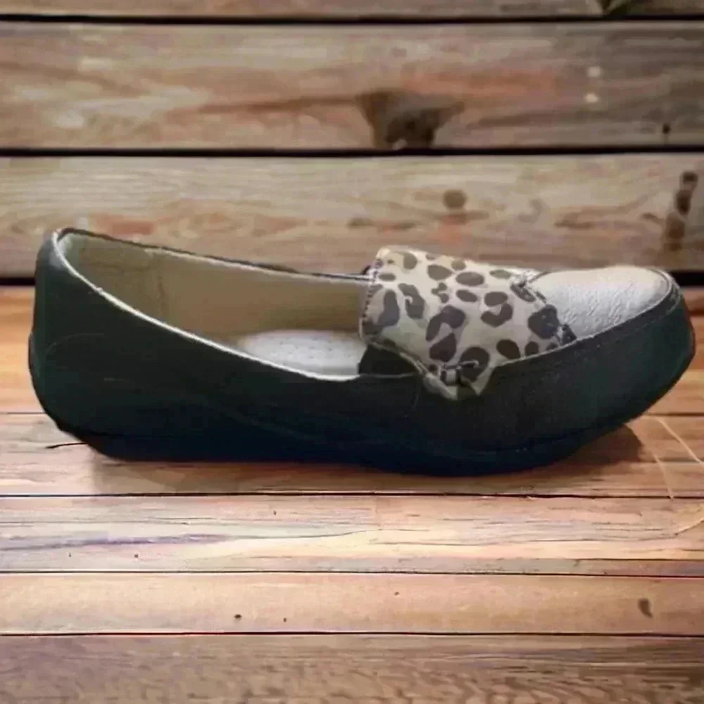 Dr.Scholl’s NEW No Tags black and animal print flats size 7.5W. Leather Upper